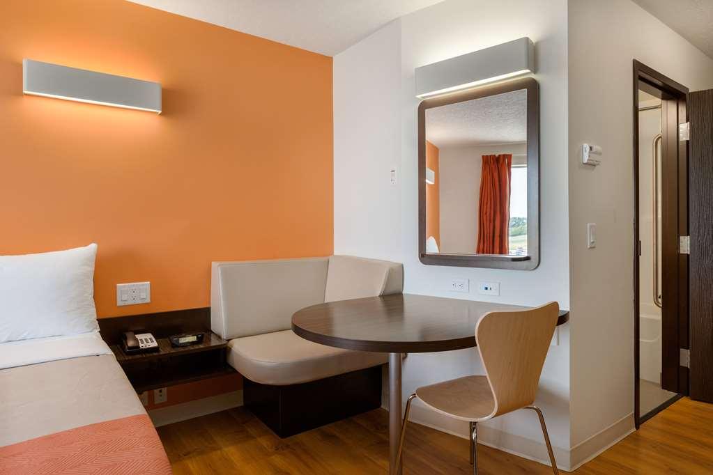 Motel 6 Airdrie Chambre photo