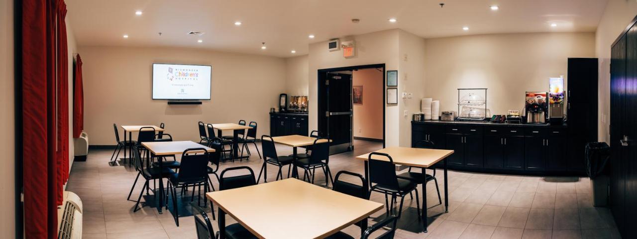 Motel 6 Airdrie Extérieur photo