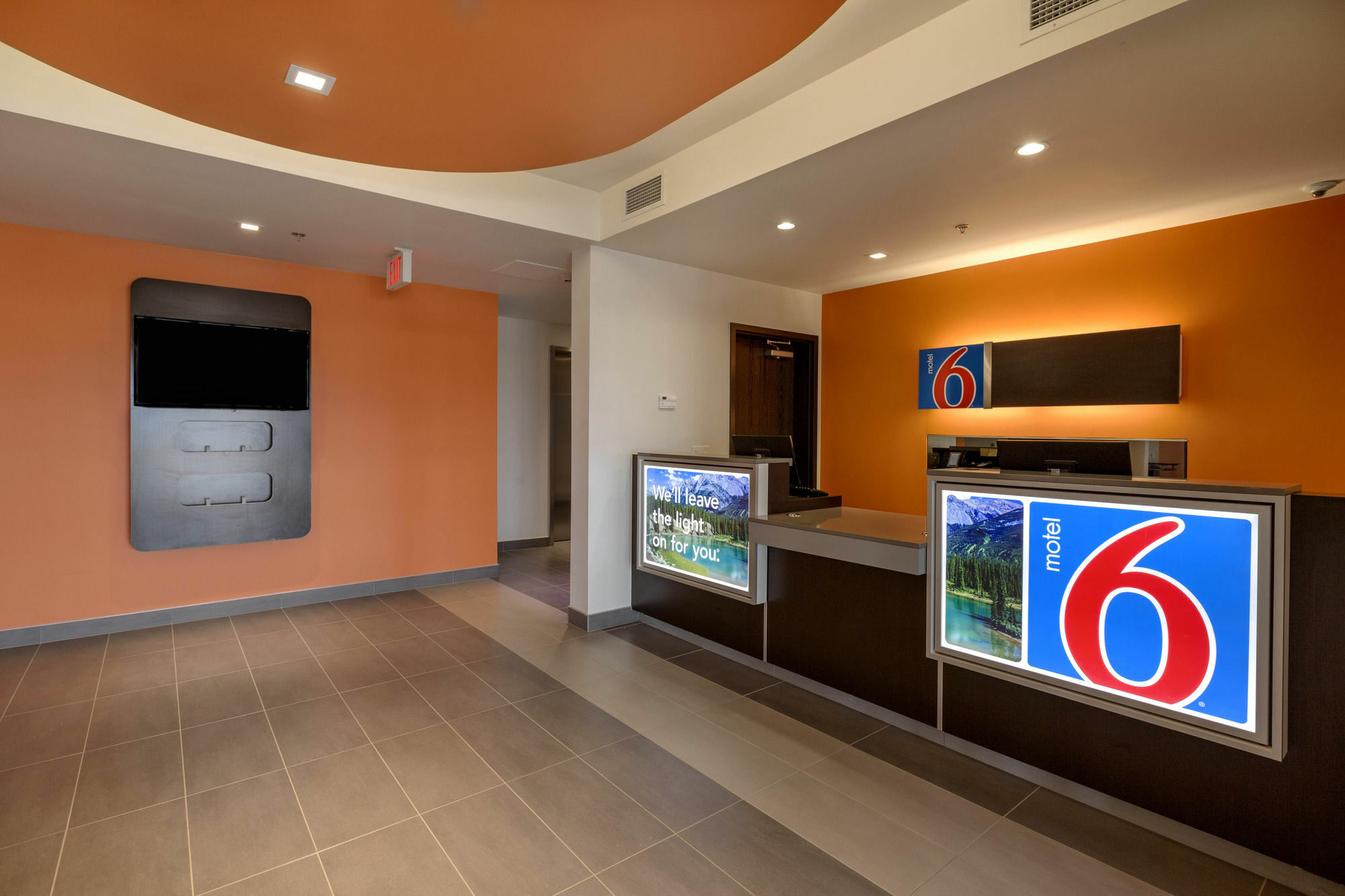 Motel 6 Airdrie Extérieur photo